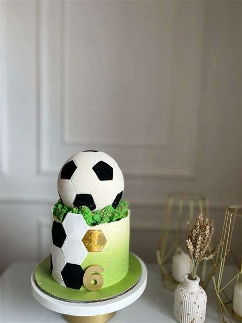 Торт юному футболисту | Торт, Детский торт, Торт на день рождения