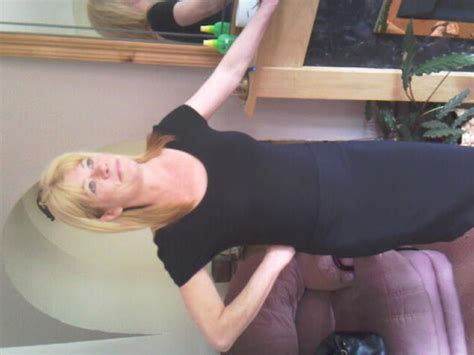Nikkie1c5e3 48 From Winchester Is A Local Granny Looking For Casual Sex Dirty Granny
