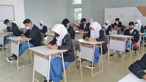 Segera Dibuka, Cek Persyaratan Umur Masuk TK Hingga SMA - Herald Indonesia