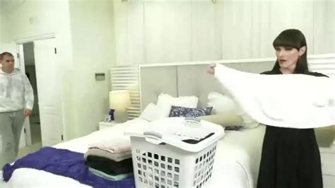 Natalie Mars Trans Anal Scrolller