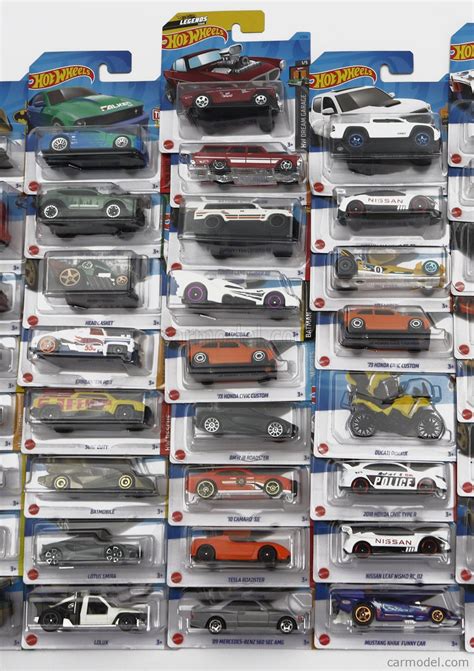MATTEL HOT WHEELS FMMG Scale NISSAN SET ASSORTMENT PIECES VARIOUS