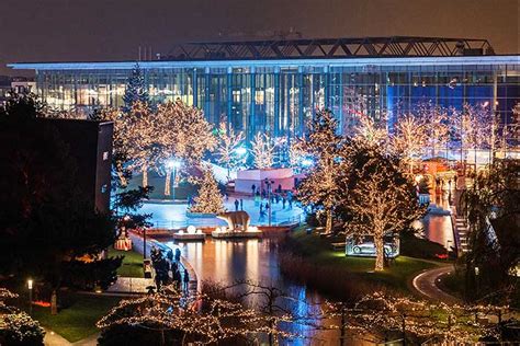 Wolfsburger Winterwelt Weihnachtsmarkt Mit Sterne Hotel Peter Von