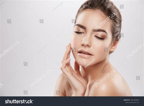 Pretty Girl Nude Make Naked Shoulders Stock Photo Shutterstock