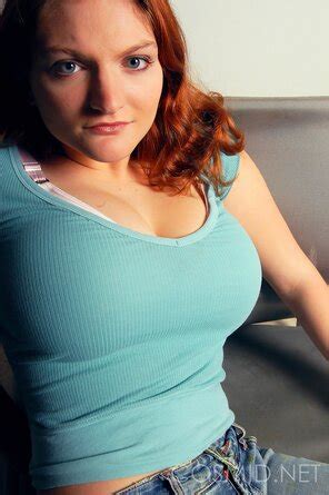 Very Large Breasts On Petite Body Of Annalynn Solo Busty Redhead Echoe Matthews Porn Pic