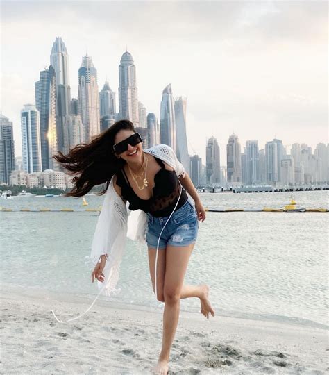 Krystle D Souza Sets Temperatures Soaring With Hot Gorgeous Looks See Diva S Sexiest Pics News18