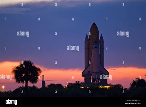 Sts 128 Hi Res Stock Photography And Images Alamy