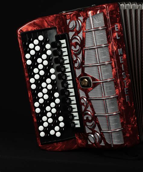 Weltmeister Grandina 120 Bass C-Griff