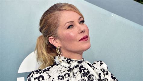 Christina Applegate Shares Her Struggles With Ms During Filming ‘dead