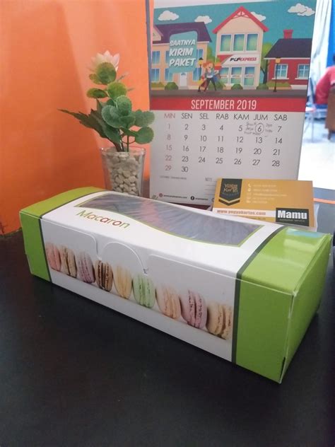 Kemasan Box Macaron Window Percetakan Kemasan
