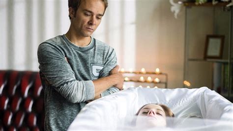 First Pic: Davids Last Goodbye | Coronation Street