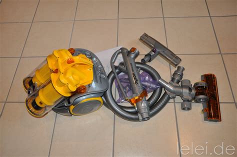 Dyson DC11 – Auspackzeremonie eines Staubsaugers » Von Essen nach Hessen