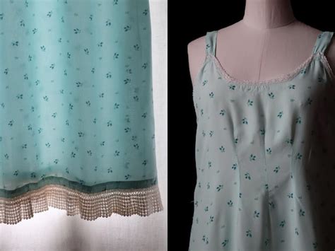 1950s Vintage Lingerie Babydoll With Small Flower Pr Gem