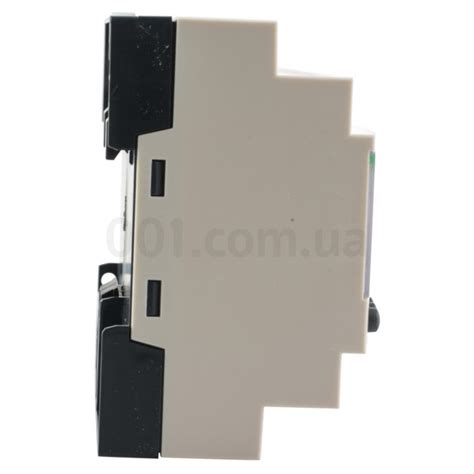 Программируемое реле (ПЛК) Zelio Logic 16 вх./10 вых. 24В DC дисплей ...