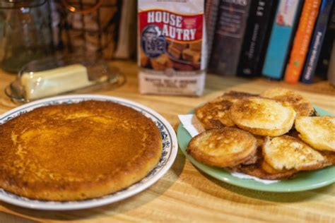 cast iron skillet cornbread recipe thisfarmwifecom
