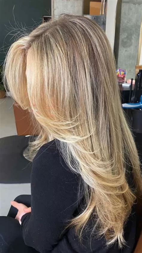 Blonde Face Framing Haircut In 2022 Hair Styles Blonde Hair Inspiration Blonde Layered Hair