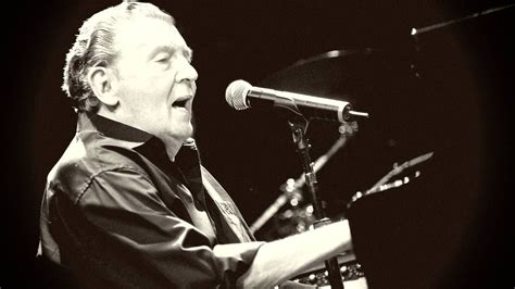 Умер один из пионеров рок-н-ролла Джерри Ли Льюис