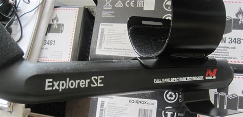 Minelab Explorer SE Pro Multi-Frequency Metal Detector Deep Coins ...
