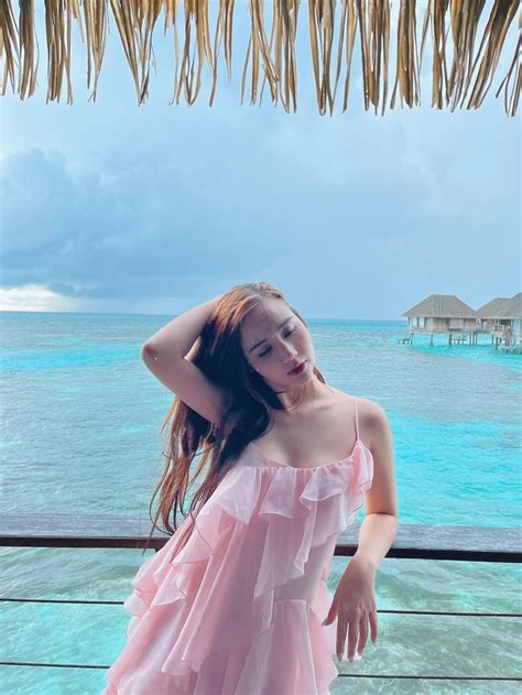 Nữ diễn viên phim Thương ngày nắng về tự tin khoe vóc dáng với bikini