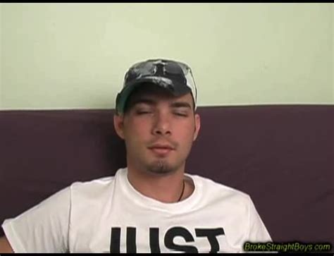 Gay Twosome Gets Naked Before Wanking BoyFriendTV