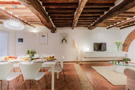 Lucca Vacation Rentals Apartments HomeToGo