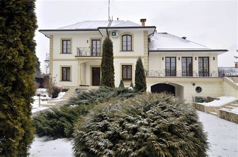 Купить дом площадью 460 кв.м. в поселке Калчуга | ID27