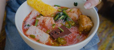 Jinda Thai is a tribute to Food, Family & Tradition - Seasoned Traveller