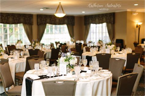 Naperville Country Club Wedding Photos | Katherine Salvatori Weddings