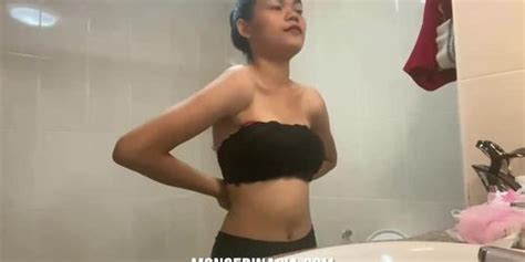 Boss Wrecks Thai Teen S Vagina With His Huge Dick Tnaflix