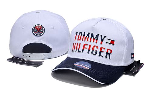 Бейсболка Tommy Hilfiger - купить с доставкой по выгодным ценам в ...