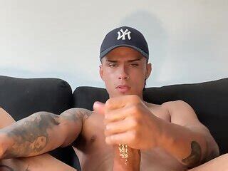 Milky Santy Gay Pornstar BoyFriendTV