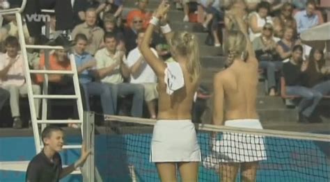 Naked Ким Engelbosch Added 07 19 2016 by