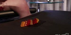 Puba Leya Falcon Shows 16 Licorice Sticks Inside Her Ass Tnaflix