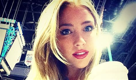 Super Hot Olivia Harlan Is ESPNs College Football Reporter Guy Hut