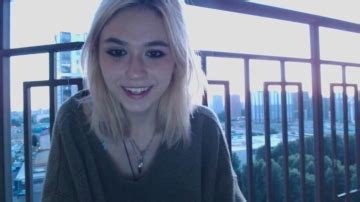 Holymollylight Naked CamsWeb