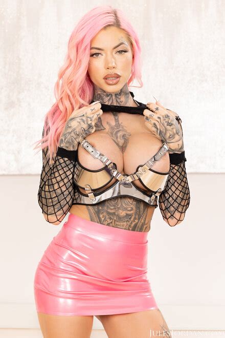 Chantal Danielle Dredd Chantal Danielle Julesjordan Porn Pic