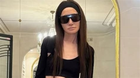 Kanye West Honours Aussie Wife Bianca Censoris Th Birthday With Nude Bath Video News Au