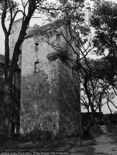 Photo Of Crail Balcomie Castle 1953 Francis Frith
