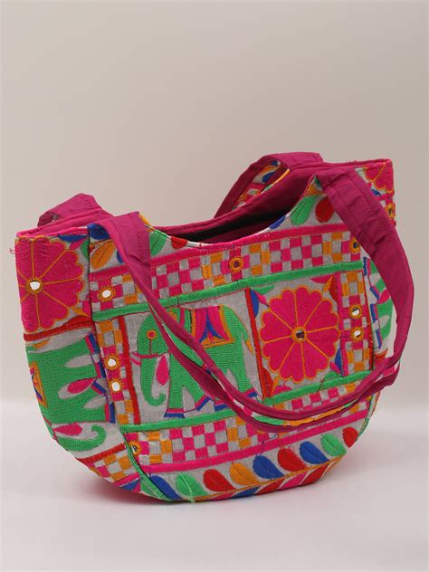 Shoulder Bag From Kutch With Embroidery In Multicolour Thread Exotic