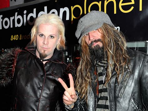 John 5 on Rob Zombie s Reaction to Him Being Mötley Crüe s Touring