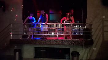 Sexe en boîte de nuit XVIDEOS