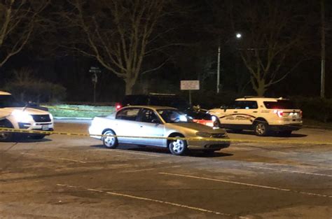 Mans Body Found In Commuter Lot Near I 270 And Gravois Fox 2
