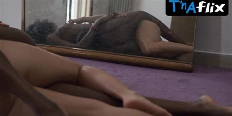 Alice Braga Butt Lesbian Scene In We Are Who We Are Tnaflix