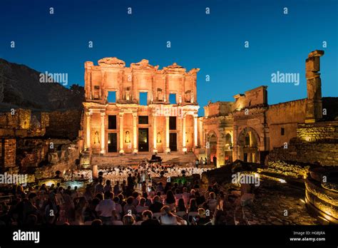 Ephesus Night Hi Res Stock Photography And Images Alamy