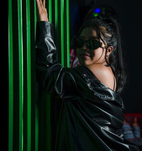 Sara Smook Cam Model Free Live Sex Show Chat Stripchat