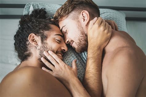 Gaycommunity Essential Health And Hygiene Tips For Safe Gay Sex