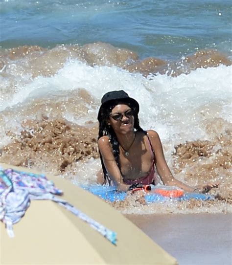 Zola Murphy Nude Thefappening