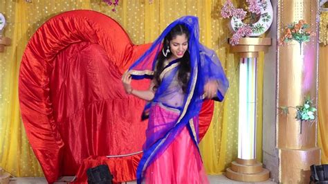 Wedding Sangeet Dance By Sister Pallu Latke O Maro Pallo Latke