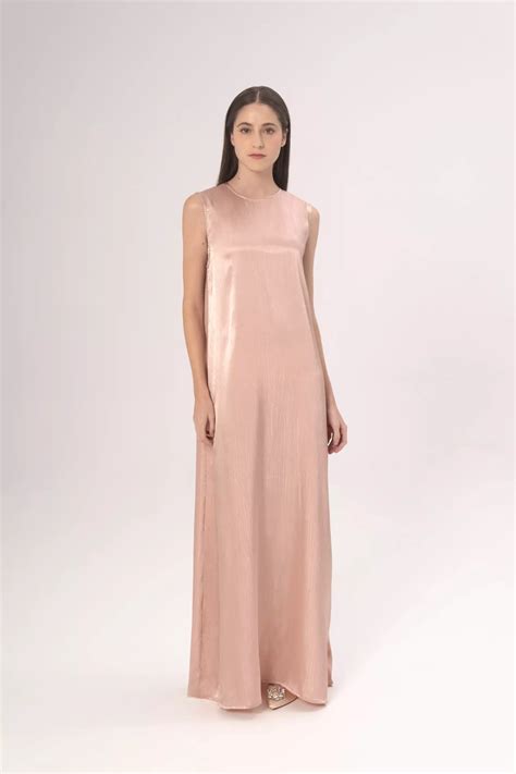 Jual Demure Co DEMURE CO HEELA INNER DRESS IN NUDE Original 2024 ZALORA Indonesia