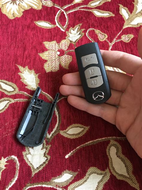 Замена севшей батарейки в Чип Ключе! — Mazda 3 (3G) BM, 1,6 л, 2014 ...