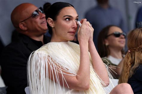 Gal Gadot Page Nude Celebs The Fappening Forum